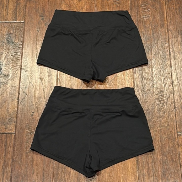 2 Pairs! New Small Women's Black Hip Hugger Shorts - Picture 5 of 5